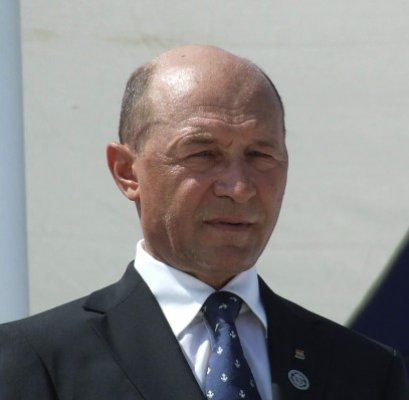 Băsescu nu a primit informări de la Sima, consilierii au considerat soluţiile lui nerealiste